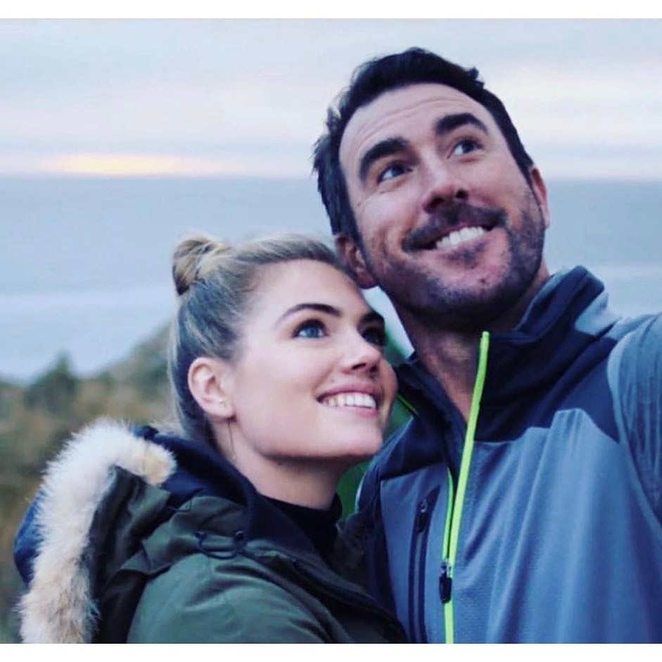 Holofote Kate Upton Mostra Fotografia Do Casamento Justin Verlander