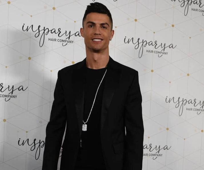 Holofote Cristiano Ronaldo Mostra As Suas Princesas