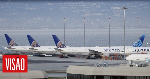 Visão United Airlines anuncia encomenda de 270 aviões Boeing e Airbus