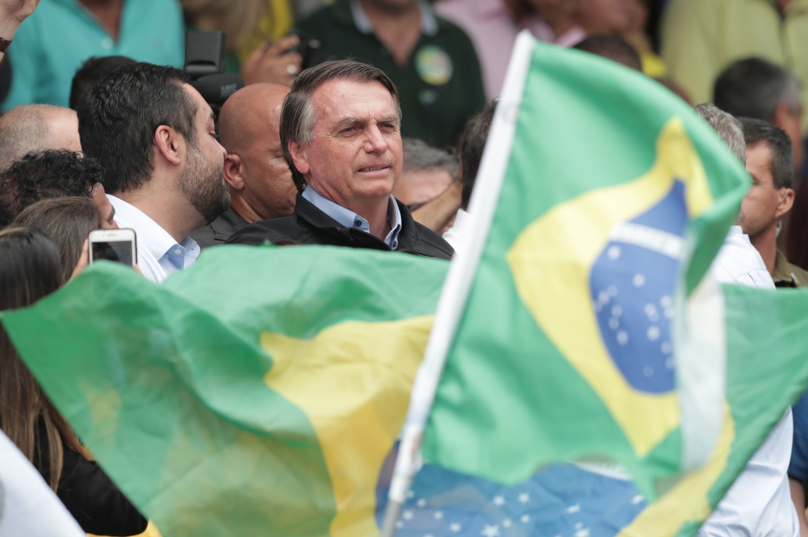 Visão Brasil Eleições Bolsonaro supera amplamente doações de Lula na