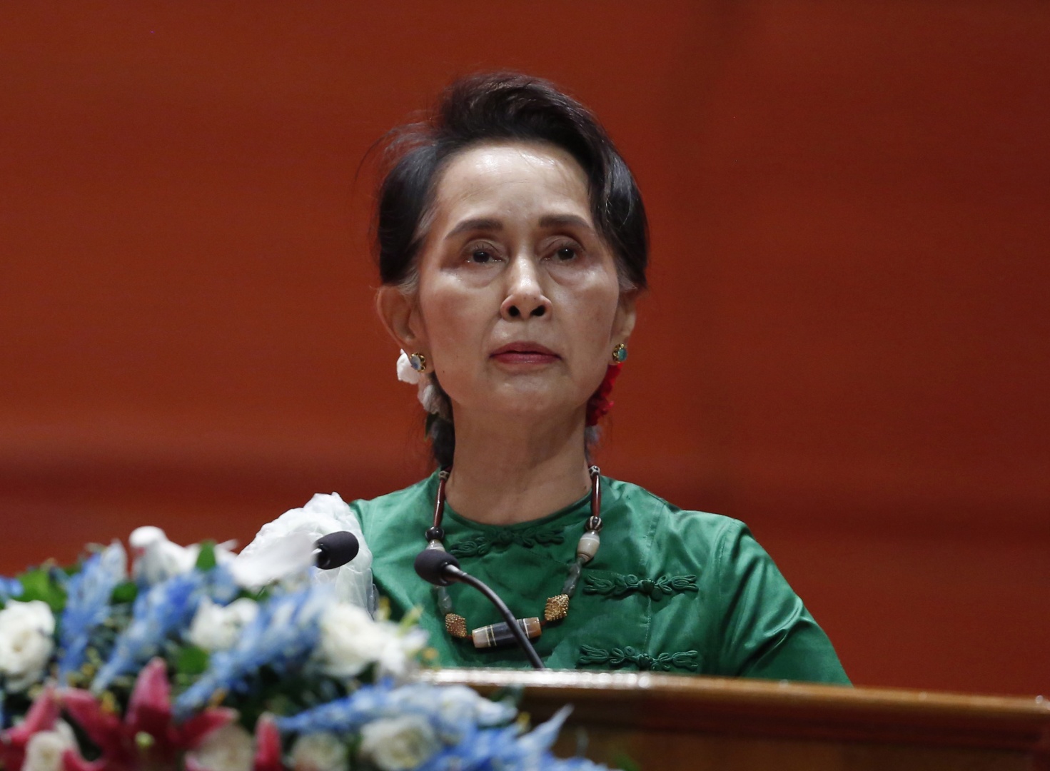 Vis O Myanmar Dirigente Deposta Aung San Suu Kyi Condenada A Mais