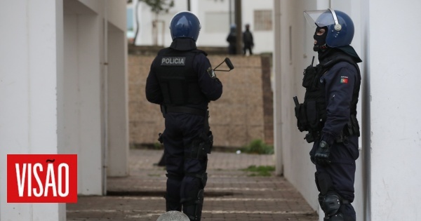 Visão PSP realiza operação de combate ao tráfico de droga no Bairro