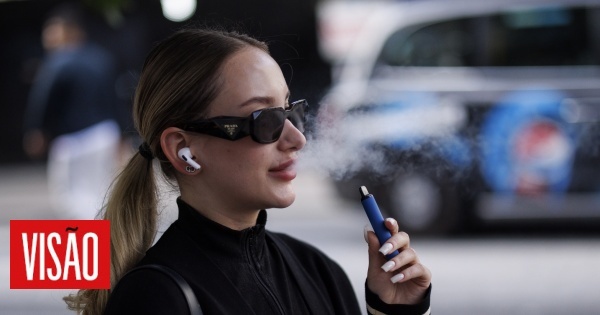 Visão Tabaco aquecido sujeito a novas normas a partir de hoje