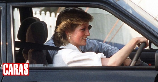 Caras Carro da princesa Diana vendido em leilão por mais de 850 mil euros