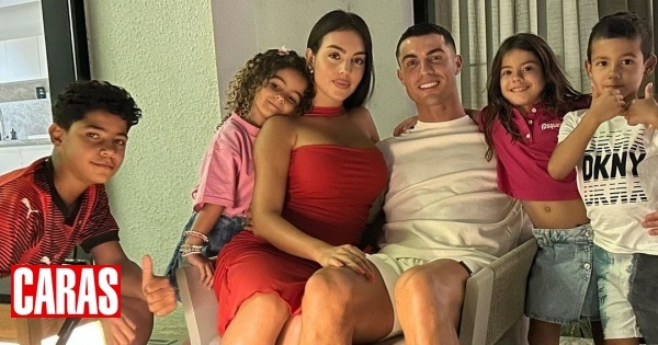 Caras Georgina E Os Filhos Celebram A Primeira Conquista De Cristiano