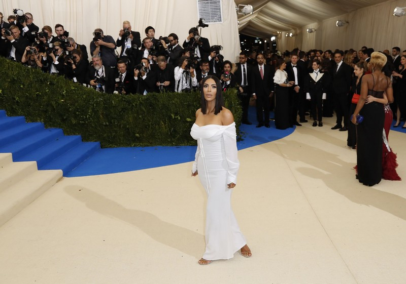 7 Kim Kardashian1.jpg