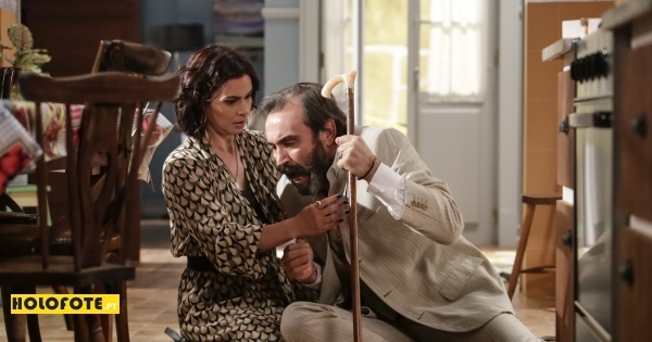 Choque em “Amor Amor”: Anselmo morre nos braços de Linda