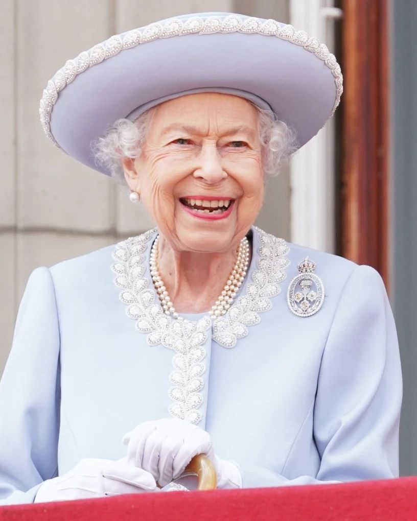 Rainha Isabel II tinha cancro raro