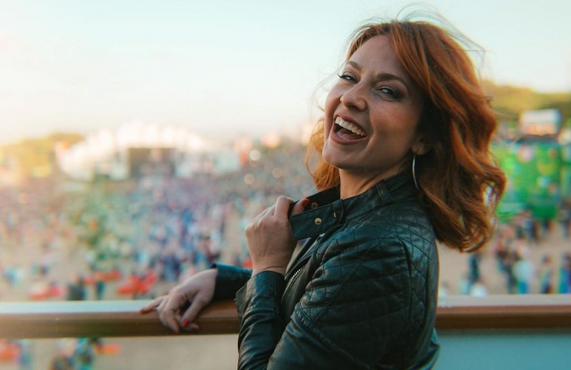 Gabriela Barros revela paixão por famoso