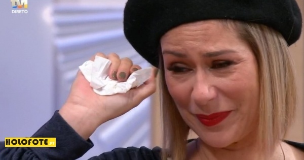 Marta Melro em lágrimas com mensagem de Vintém