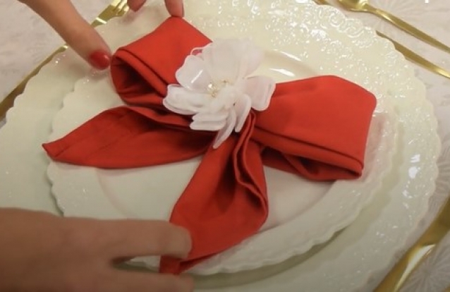 Decoração de Natal: Guardanapos criativos à mesa