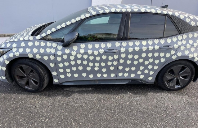 Carro de Jessica Athayde corações