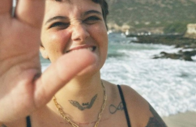 Carolina Deslandes responde a críticas do tipo: "a gorda veio de férias"