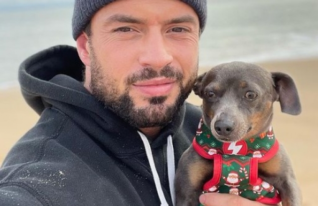 Marco Costa recorda o seu Sadik que não vê há muito tempo