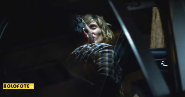 Sandra Barata Belo e Gonçalo Diniz em cenas de sexo no carro na SIC