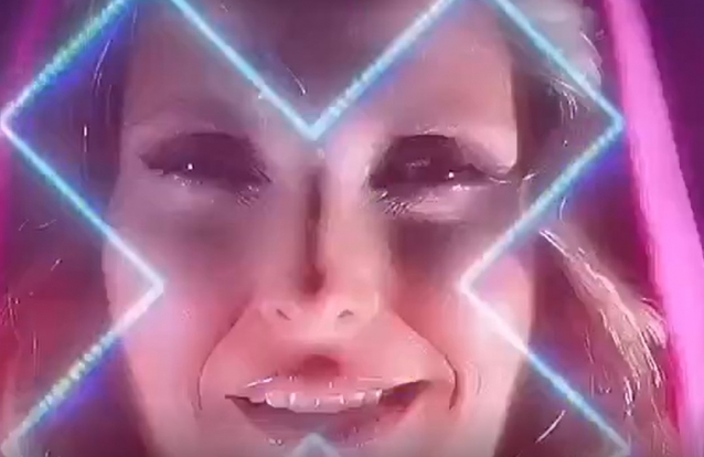 Novo trailer de "O Triângulo" ao estilo 'squid game'