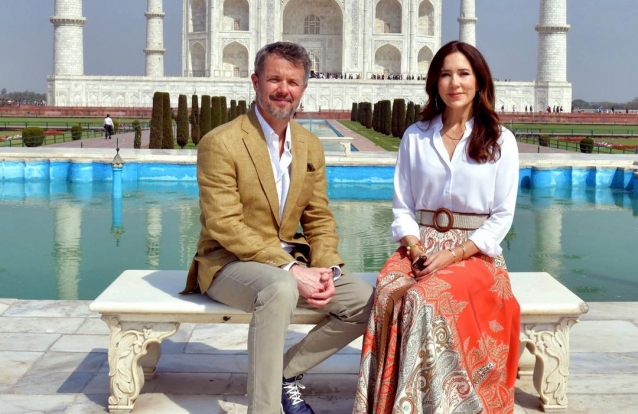 Frederik e Mary assumem regência