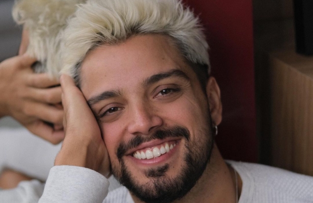Rodrigo Simas assume: "Sou um homem bissexual"