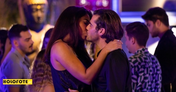 Em “Queridos Papás”: Simão envolve-se com Irina para esquecer Sílvia