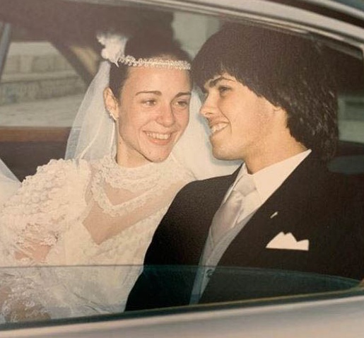 Carla Andrino e Mário Rui são os verdadeiros noivos de Santo António e em janeiro celebraram 37 anos de casamento. Foto: Redes Sociais