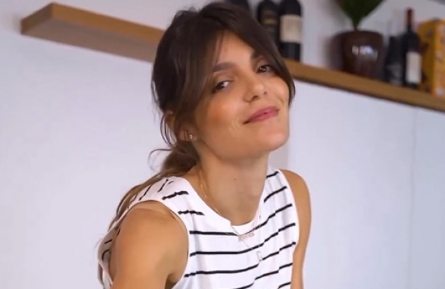 E que tal um folhado de maçã? Andreia Rodrigues ensina como fazer. Veja o vídeo!