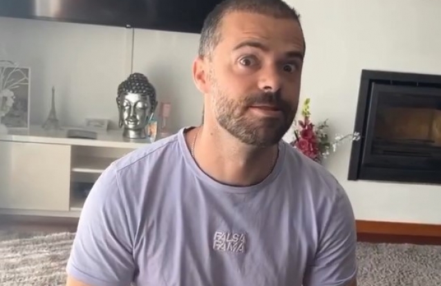 Rúben Boa Nova mostra "5 maneiras de satisfazer uma mulher com as mãos". Veja o vídeo