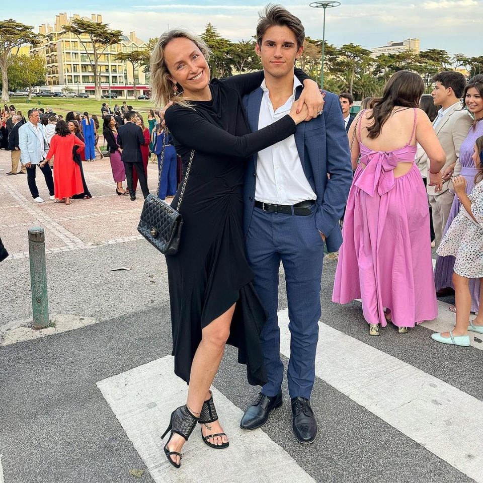 Marisa Cruz partilha foto com João, o filho mais velho 