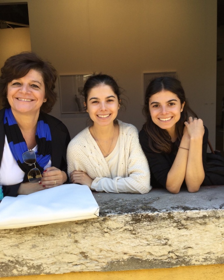 Júlia Pinheiro assinala 30.º aniversário das filhas com foto especial