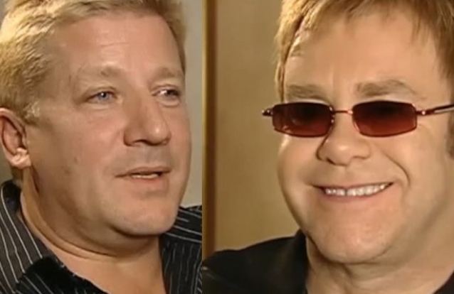 Internautas rendidos a entrevista de Herman José a Elton John: “Magnífico”. Veja o vídeo!