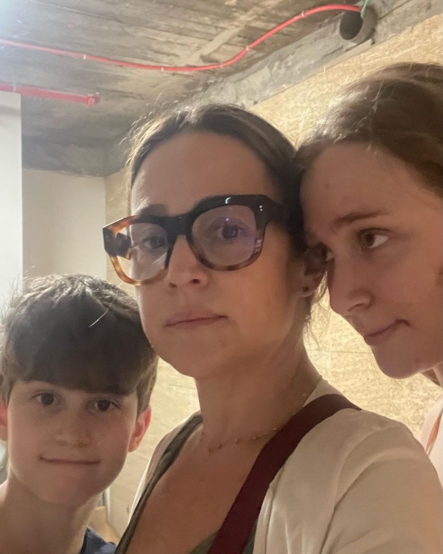 Gabriela Duarte faz relato impressionante de ataque em Israel