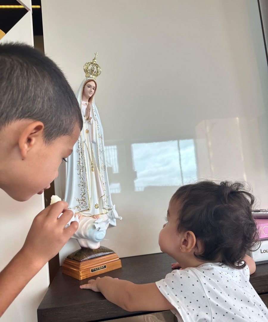 Georgina Rodriguez revela em que religi&atilde;o educa os filhos