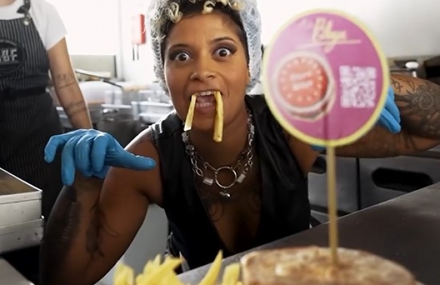 Blaya faz hambúrguer delicioso e você pode provar. Saiba onde