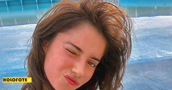 Madalena Aragão impressiona com novas fotografias em biquíni