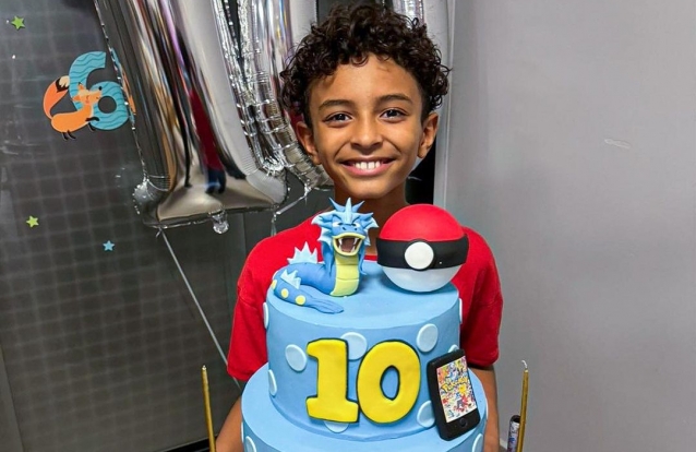 Filho mais velho de Nani já completou 10 anos. Veja a galeria de imagens