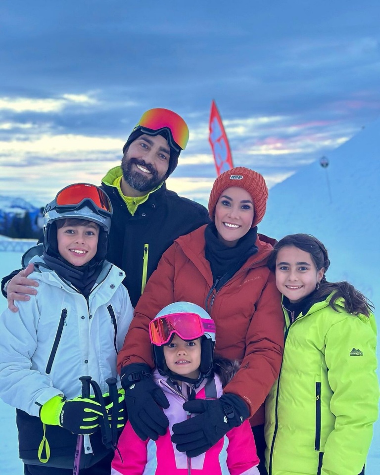 Francisca e Ricardo Pereira entram em 2024 na neve com os filhos!