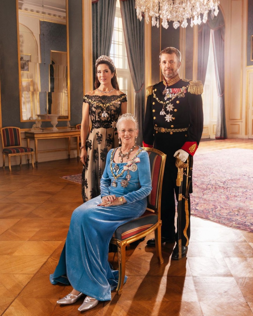 Das mais recentes às mais históricas abdicações nas monarquias europeias 