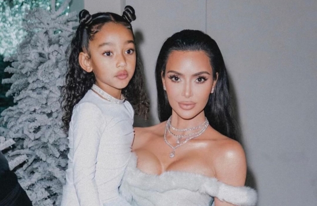 Kim Kardashian celebra 6º aniversário da filha com mensagem ternurenta