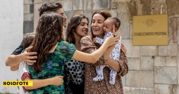 Final de “Flor Sem Tempo”: Leonor sai da prisão e abraça os filhos
