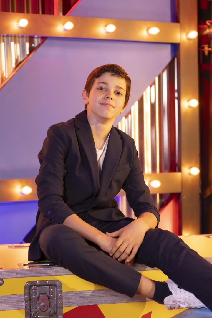 Francisco Ungaro Dias tem 13 anos e é de Ovar. É um dos potenciais vencedores da nova edição do concurso de pequenos cantores da estação pública e escolheu ficar na equipa do mentor Carlão