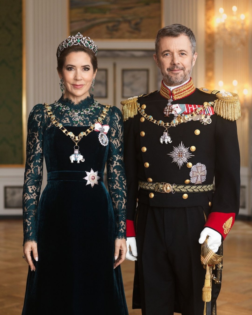 O retrato oficial dos reis da Dinamarca