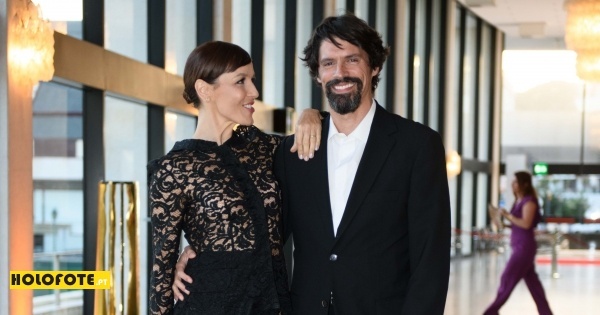 Carla Maciel e Gonçalo Waddington desfilam amor e elegância - Admiração mútua