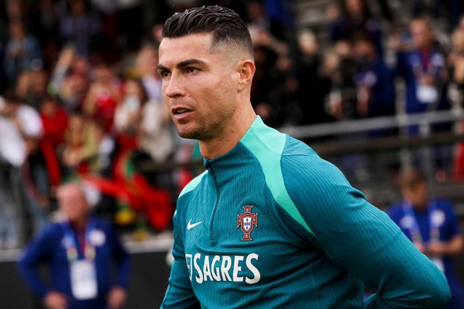 Cristiano Ronaldo lança novo perfume em dia de estreia no Euro 2024