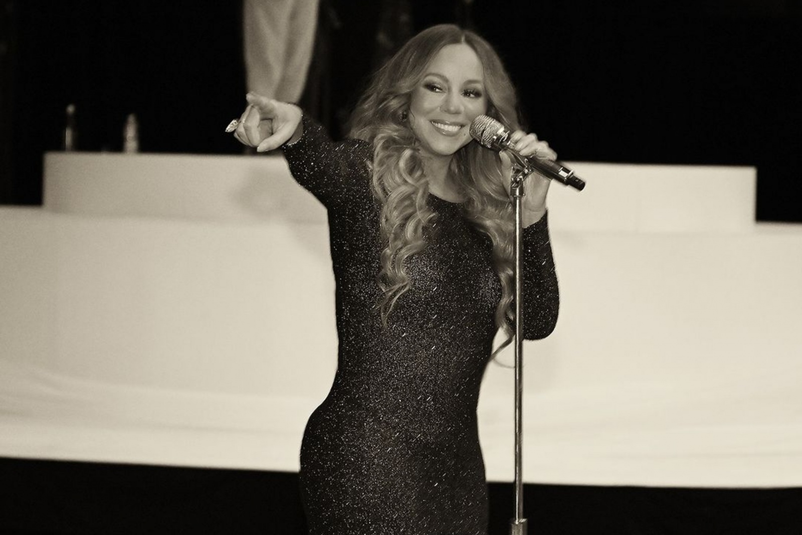 Mariah Carey perdeu a mãe e a irmã no mesmo dia: "Coração destroçado"