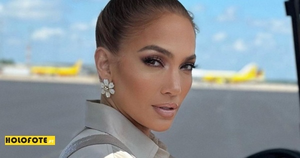 Os 5 Segredos de Jennifer Lopez para continuar deslumbrante aos 55 anos