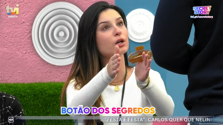 Renata em lágrimas com decisão de Diogo Alexandre em "Secret Story"