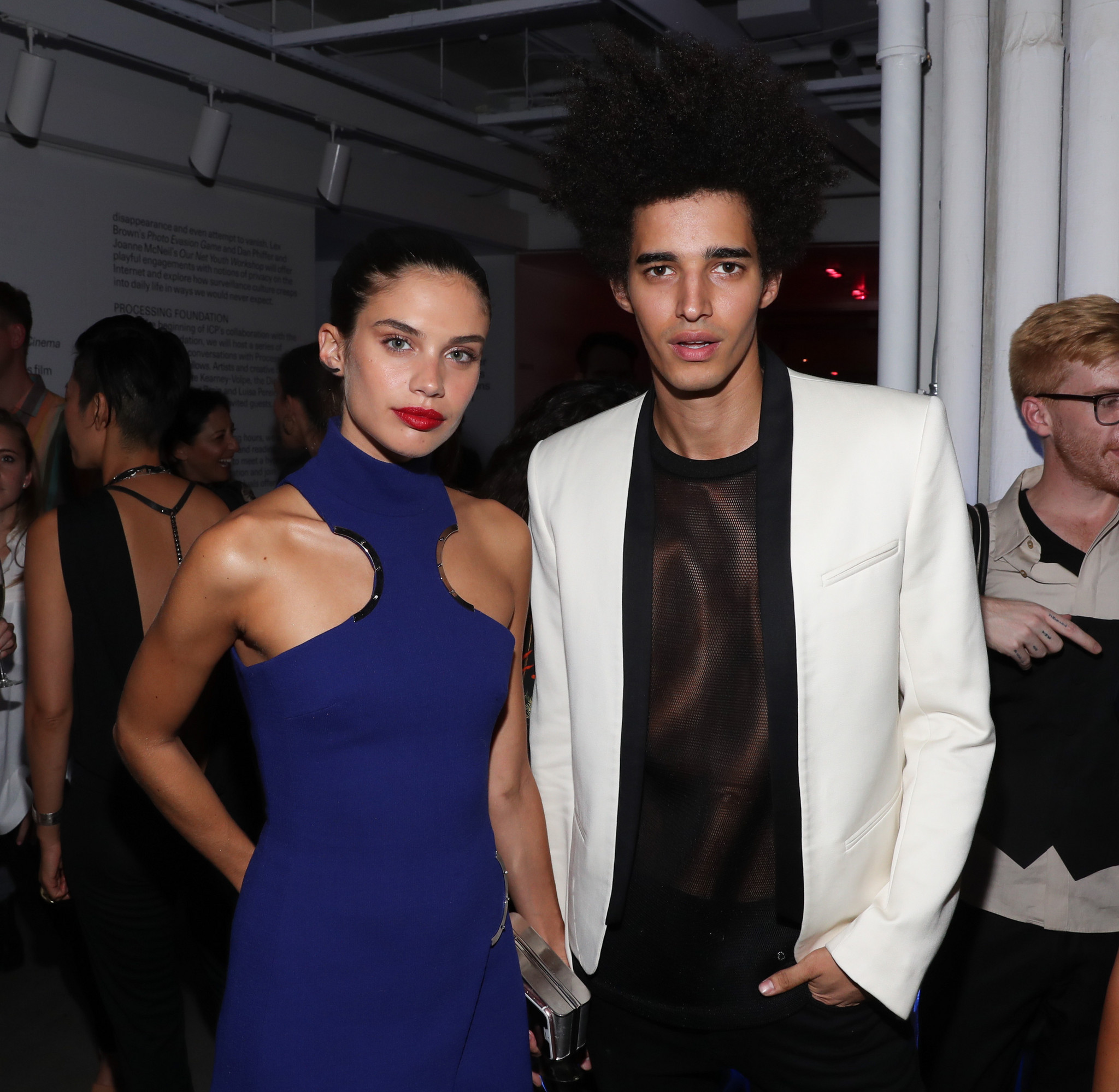 Activa Sara Sampaio e Luís divertemse com Courtney Love em