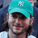 Ashton Kutcher substitui Charlie Sheen na série “Dois homens e meio”