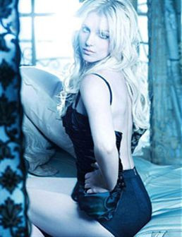 Britney Spears em campanha super sexy para a Dolce&Gabbana