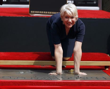 Helen Mirren deixou ontem a sua assinatura em Hollywood 
