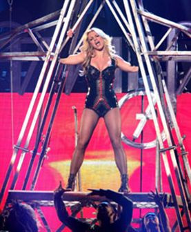 Britney Spears volta aos palcos em grande forma!